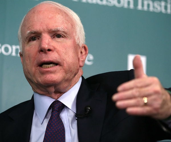 US Sen. John McCain Calls for Criminal Probe Into Mine Spill