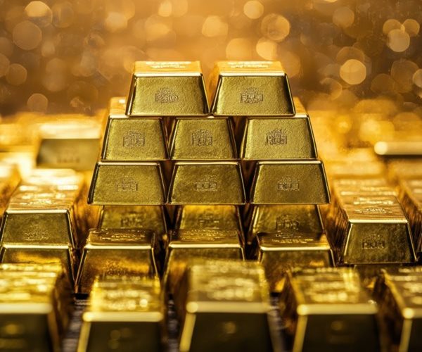 Gold Prices Soar Amid Global Trade Uncertainty