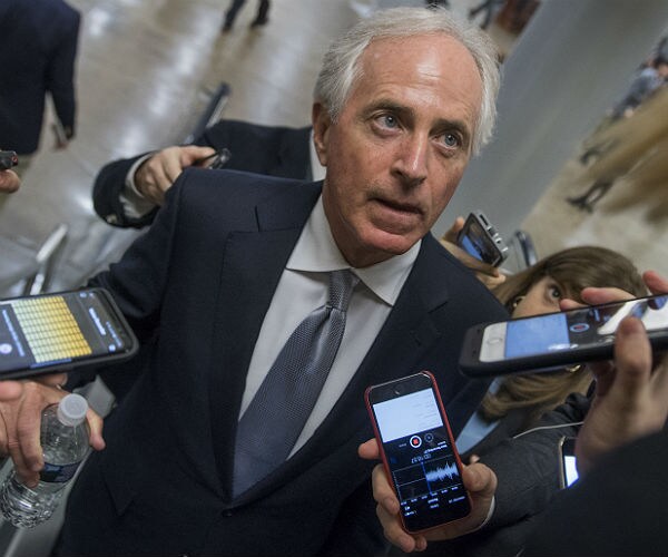 GOP Senators Rally to Defend Corker Over Tax Bill Provision