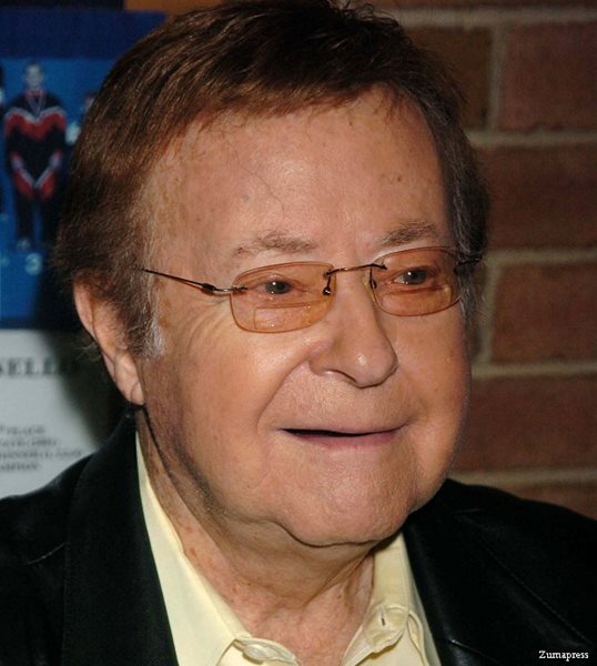 Gordon Stoker Dies: Member of The Jordanaires, Sang Backup for Elvis Presley