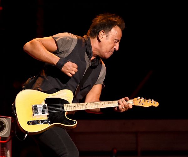 Bruce Springsteen Late Note Is 9-Year-Old Fan's Excuse After Staying Up to Rock Out