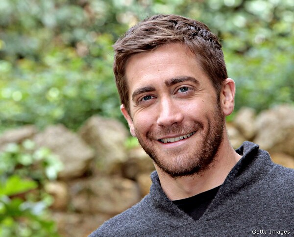 Jake Gyllenhaal in ER After Punching Mirror on 'Nightcrawlers' Set