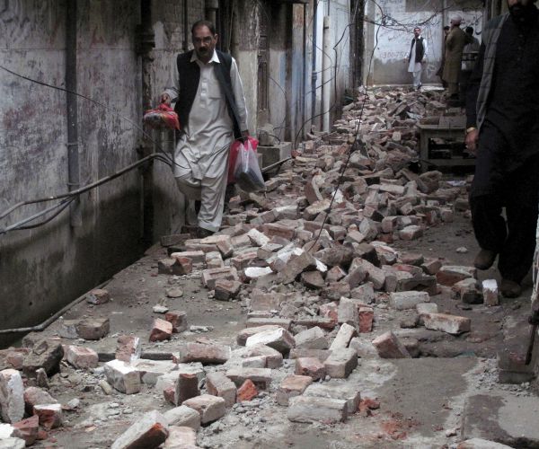 Afghan Earthquake: 7.5-Magnitude Tremor Kills at Least 100 in South Asia