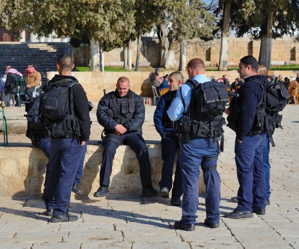 israeli border police temple mount jerusalem magav israel 