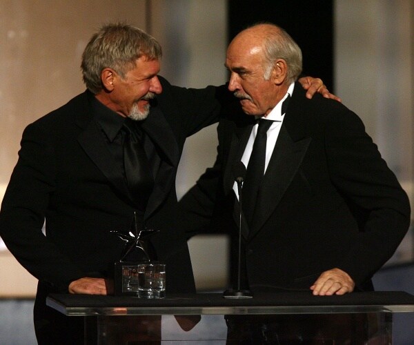 harrison ford gives sean connery an award