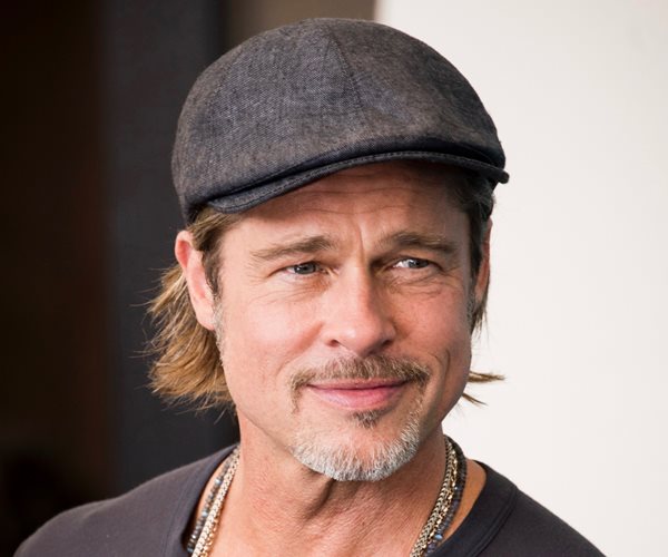 Brad Pitt Tells All About Attending AA Meetings