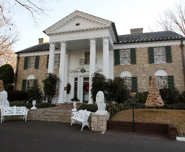 Tenn. Turns Failed Graceland Auction Probe Over To Feds 