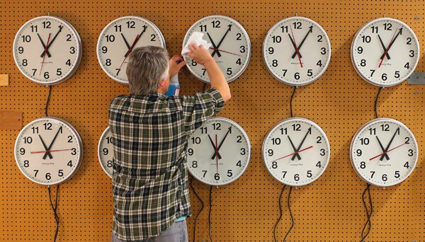 Daylight Savings Time Up for Debate in Utah; Don't Forget to 'Fall Back'