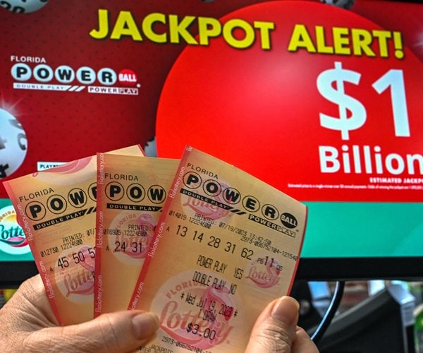 Powerball Jackpot Rises To 1 09 Billion