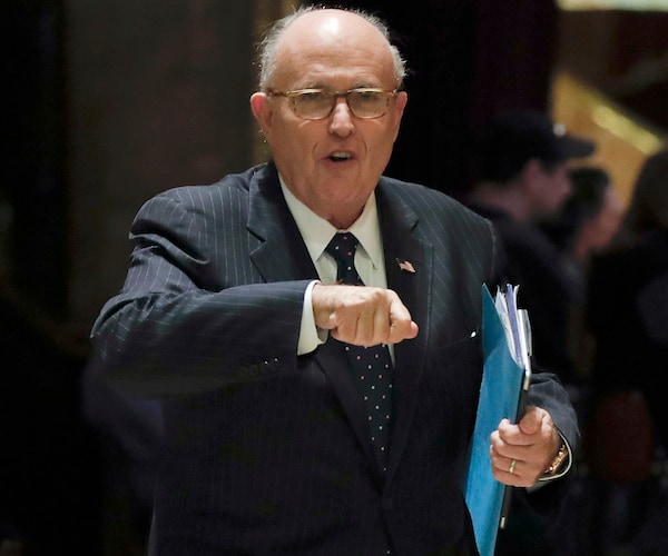 Alan Dershowitz on Giuliani for Secretary of State: 'No One Tougher . . . Smarter'