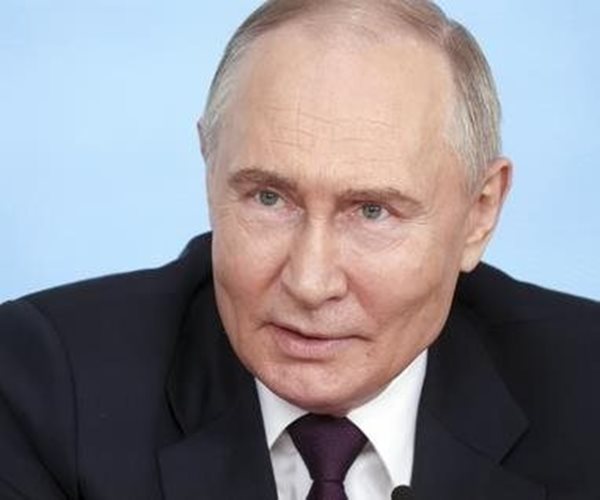 Putin Warning: Russia Could Give Long-Range Weapons to Others to Strike West