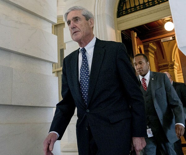 Politico: Papadopoulos' Arrest Appeared to Be Part of a Scramble by Mueller's Team