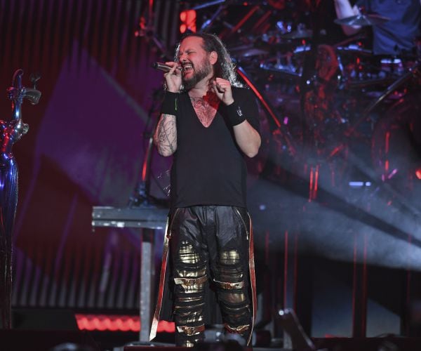 Korn Singer Jonathan Davis Tests Positive for COVID