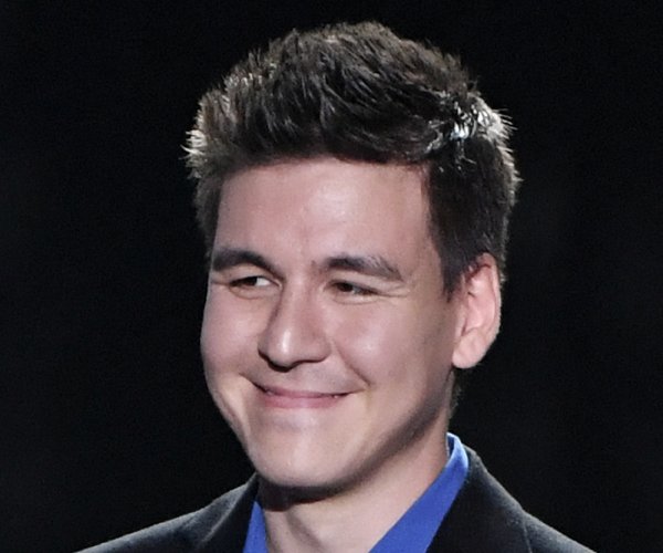 james holzhauer smiling