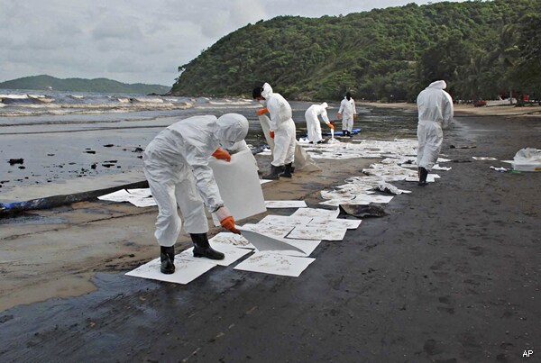 Samet Island Oil Spill: Thailand Tourist Destination Marred by Leak