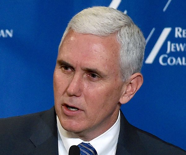 Pence to Offer 'Carrots' to Venezuela Military, Warnings to Judges