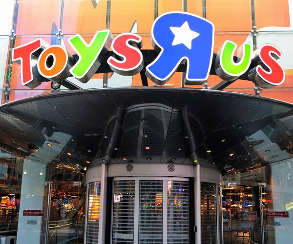 Toys R Us Liquidation Sales Start at 170 Stores