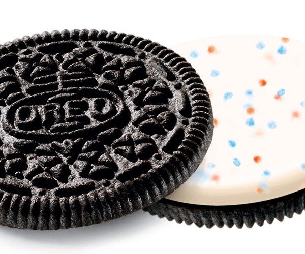 Oreo New Flavor: Firework Includes Popping Rainbow Candy