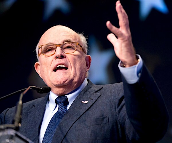 Giuliani: Trump More Likely to Meet With Kim Than Mueller