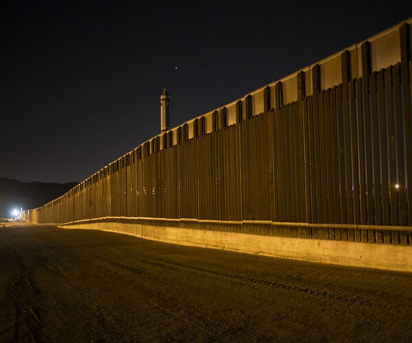 Border Wall Prototypes Set to Be Built This Summer