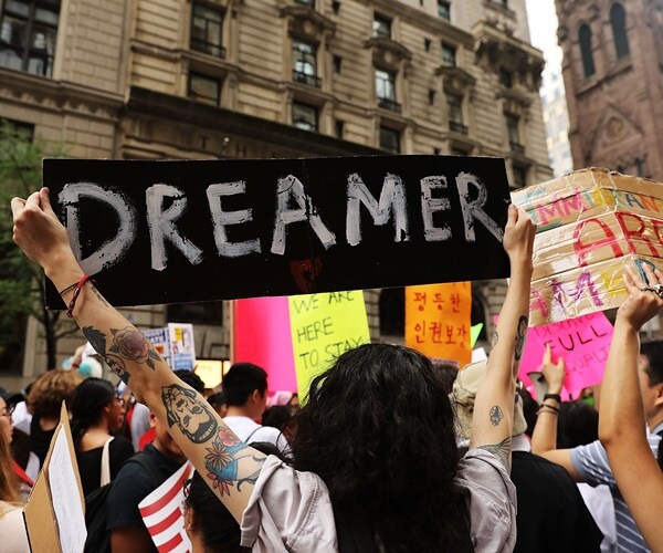 Save DACA, Say More Than 300 Religious Leaders to Trump