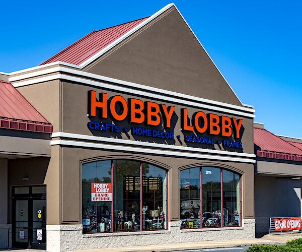 a hobby lobby store front