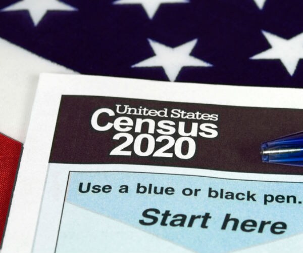 Latino Leaders Question Census Head Over Citizenship Query