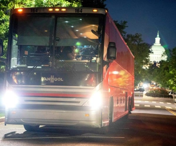 a bus from del rio, texas, carrying migrants arrives in washington