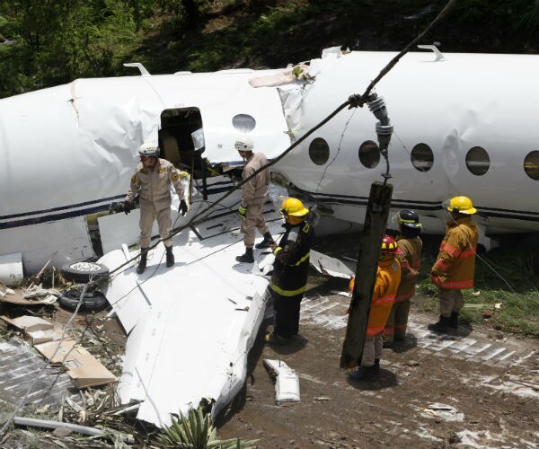 Honduras Plane Crash: Six Americans Injured When Jet Splits Apart