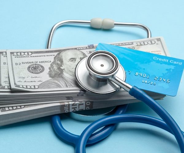 Dems: Medical Credit Cards Lead to Overpayment