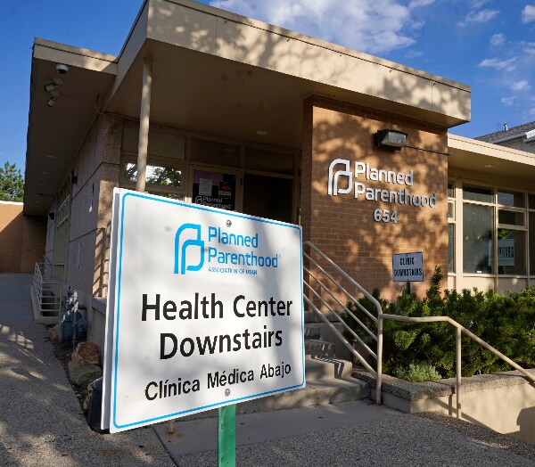 Abortion Clinic Ban in Utah Challenged by Lawsuit