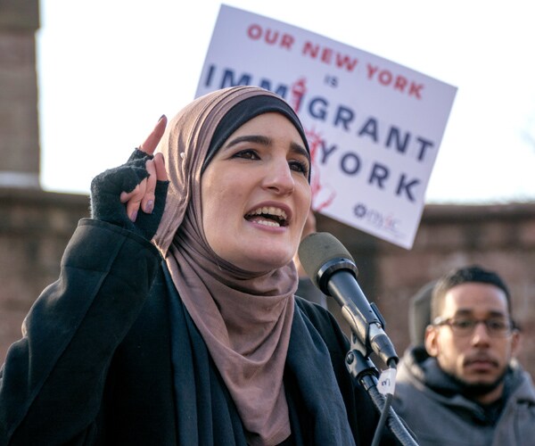 ZOA to Gov. Cuomo: Cancel 'Pro-Terror' Sarsour as CUNY Commencement Speaker