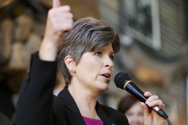 Ernst, a Running-mate Prospect, Meets Trump