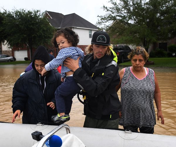 Houston Gets a Small Break From Rain as Trump Heads to Texas