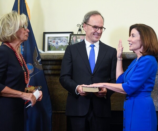 kathy hochul is sworn in as governor of new york