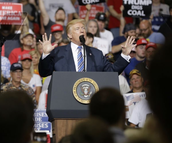 Trump Bashes Hillary, Sparks 'Lock Her Up' Chant at West Virginia Rally