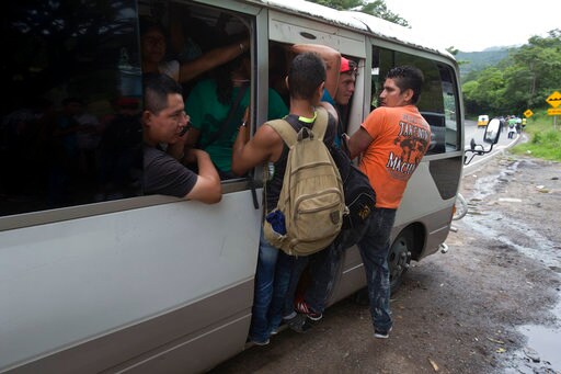 Migrant Caravan Marches on in Guatemala amid Trump's Threats