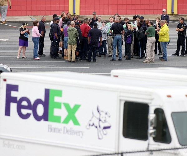 FedEx Has Not Seen Much Impact from Red Sea Disruptions, CEO Says