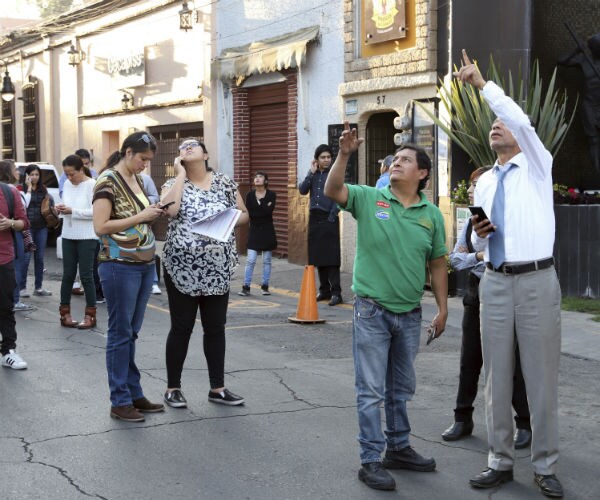 Mexico Helicopter Crash Kills 13 on Ground in Wake of Earthquake