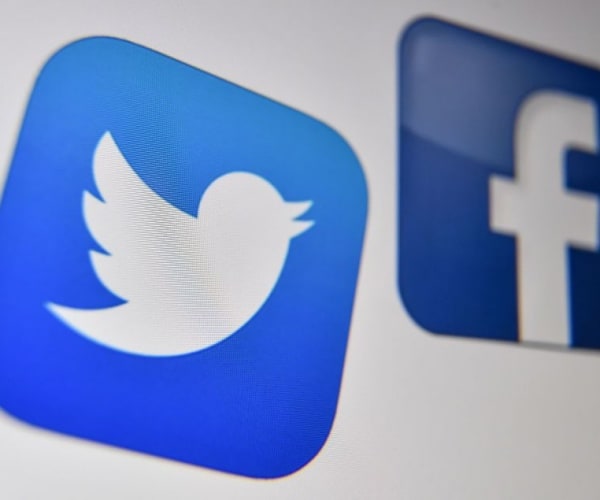 Report: Facebook, Twitter Censor Only Fraction of Antisemitic Posts