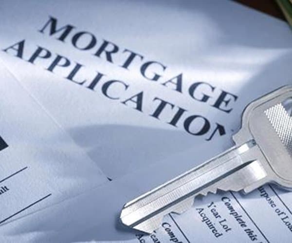 Mortgage Applications Drop 3.2 Percent as Rates Slip