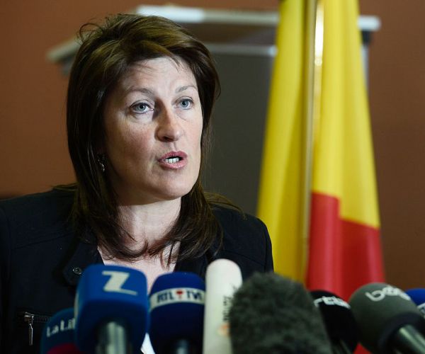 Jacqueline Galant, Belgian Transport Minister, Resigns After ISIS Attacks