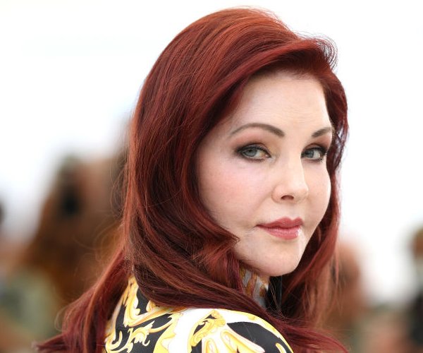 Priscilla Presley Addresses Age Gap Meeting Elvis At 14