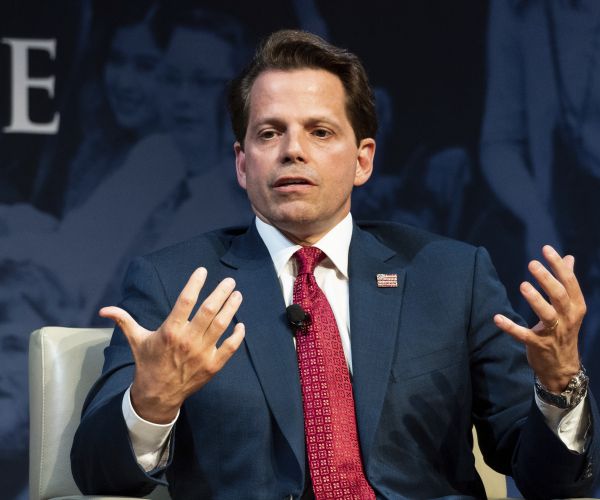 Scaramucci: Trump Will Eventually Turn on Entire Country