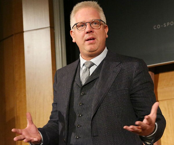 Glenn Beck: Cruz a 'True Constitutionalist,' Trump a 'Very Dangerous Man'