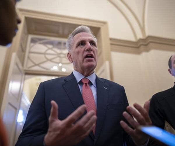 McCarthy Sends Debt Negotiators to White House; Sides 'Far Apart'