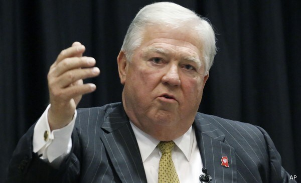 Barbour Warns Groups Opposed to 'Fabulous' Sen. Cochran