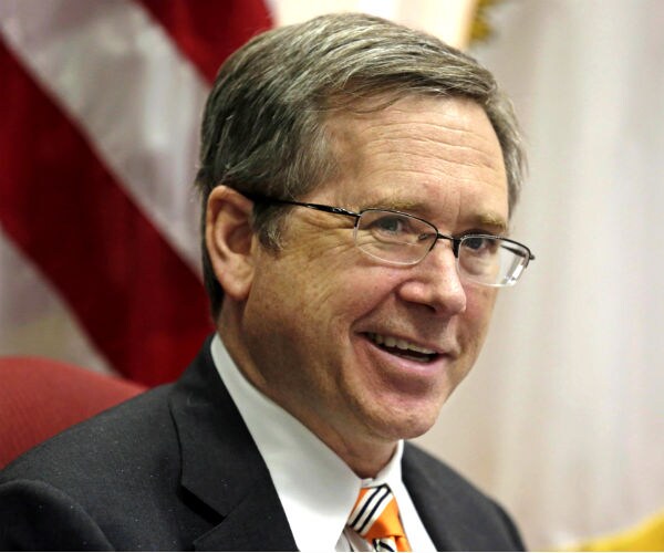 Sen. Mark Kirk: Obama is 'Drug Dealer in Chief'