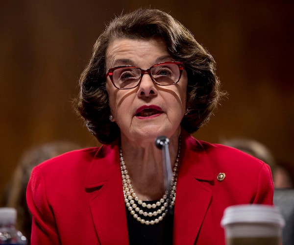 Sen. Dianne Feinstein Backs Calif. AG's DACA Lawsuit