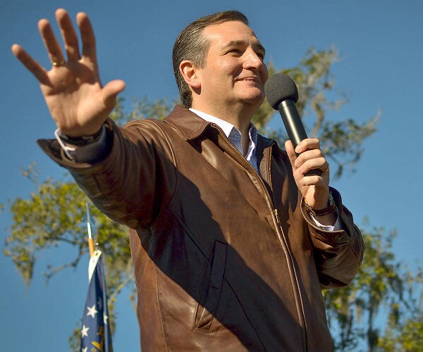 Cruz Looking for Allies Among GOP Establishment